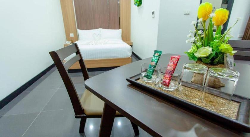 Thanburi Hotel Udon Thani Exterior foto